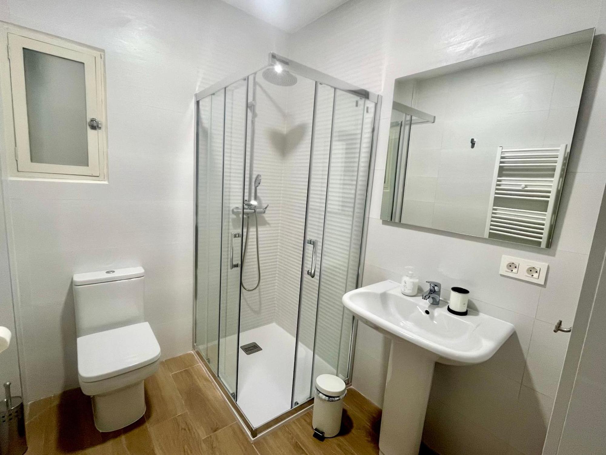 Espacios Blanco Santiago - Con Parking. Apartment Valladolid Ngoại thất bức ảnh