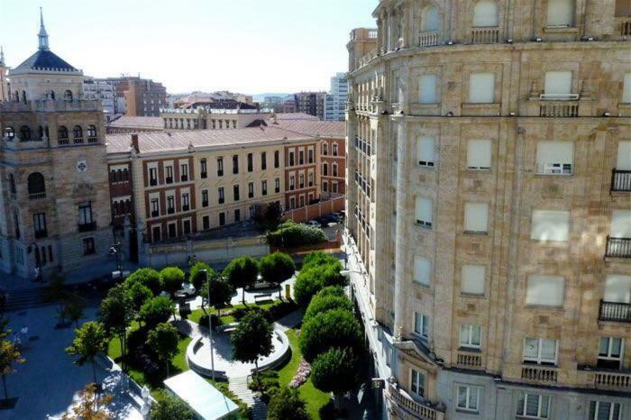 Espacios Blanco Santiago - Con Parking. Apartment Valladolid Ngoại thất bức ảnh
